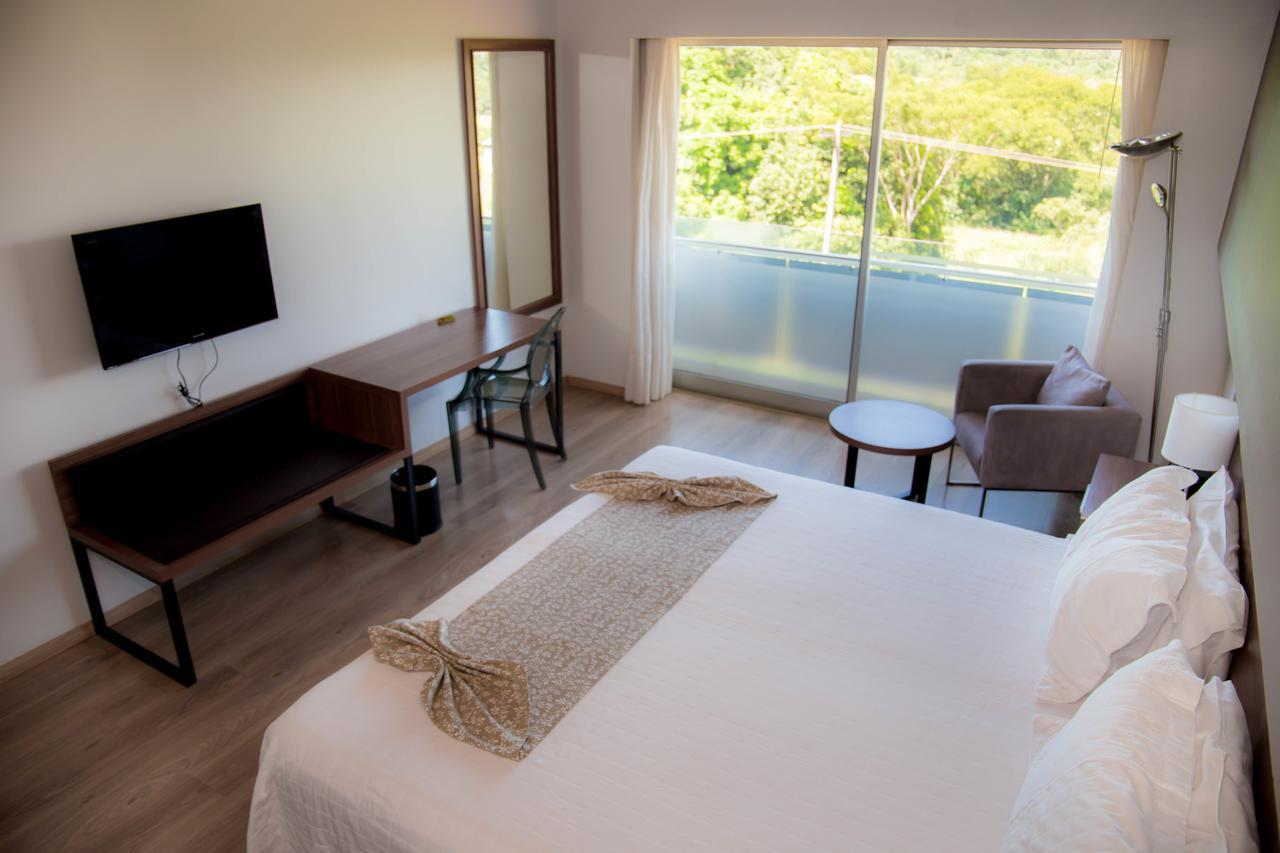 7 Saltos Resort Salto del Guairá エクステリア 写真